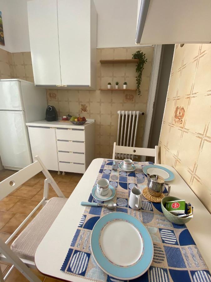 Dimora De Amicis 88 Apartman Bari Kültér fotó