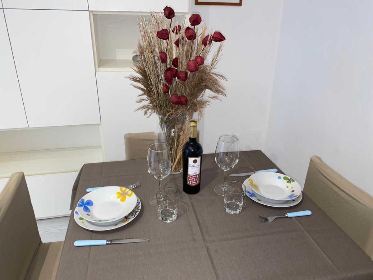 Dimora De Amicis 88 Apartman Bari Kültér fotó